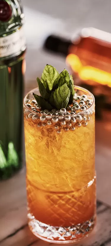 ΘΕΑ ΣΤΗ ΘΑΛΑΣΣΑ