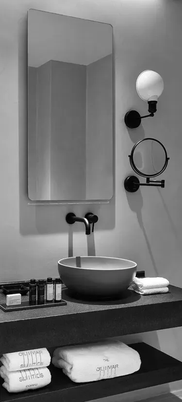 JUNIOR SUITE // PRIVATE POOL