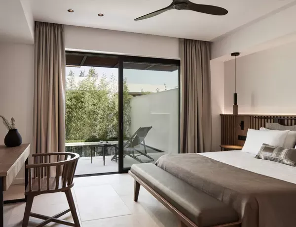 JUNIOR SUITE // PRIVATE POOL