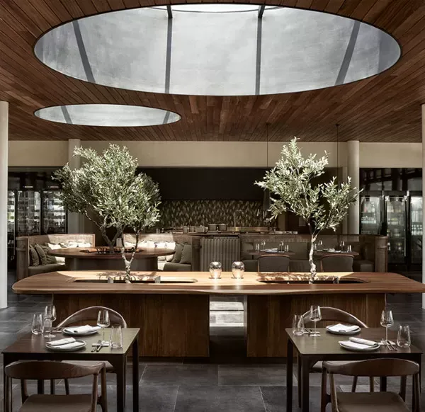 „Flya“ Ganztagsrestaurant